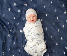 Cargar imagen en el visor de la galería, Set de 3 Mantas de Muselina de Bambú – Stargaze | Aden + Anais