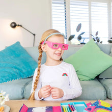 Cargar imagen en el visor de la galería, Set 3D Tiger Tribe con 36 páginas, 10 marcadores y lentes especiales. Colorea y descubre increíbles efectos 3D. Ideal para viajes. Edad 5 a 8 años.