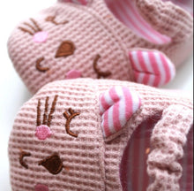 Cargar imagen en el visor de la galería, Pantuflas para Niños Sweet Cat - Rosa