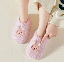 Cargar imagen en el visor de la galería, Pantuflas para Bebes Conejo - Rosa