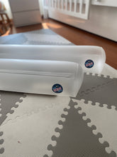 Cargar imagen en el visor de la galería, Barandas inflables para cama Bebes y Niños