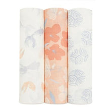 Cargar imagen en el visor de la galería, Set de 3 Mantas de Muselina de Bambú – Koi Pond | Aden + Anais
